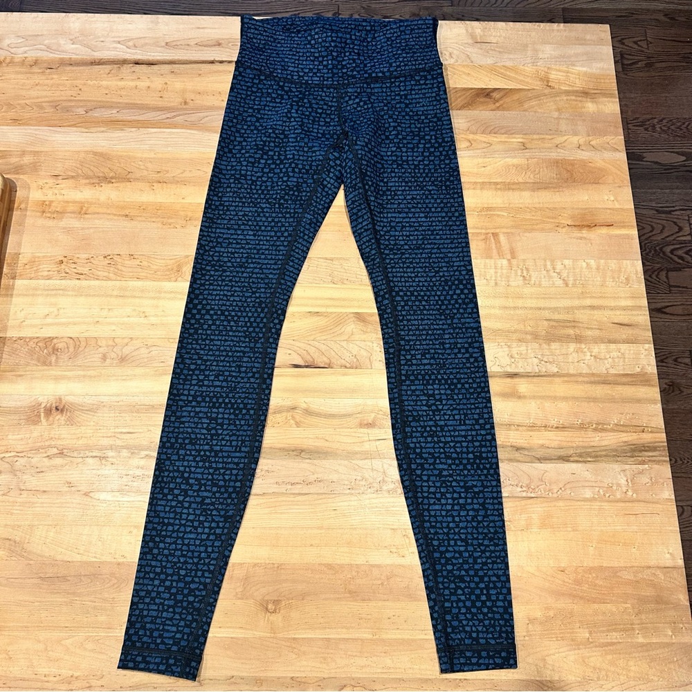 Lululemon Wunder Under 30” inseam